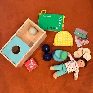 Lovevery The Thinker Set. 11-12 months